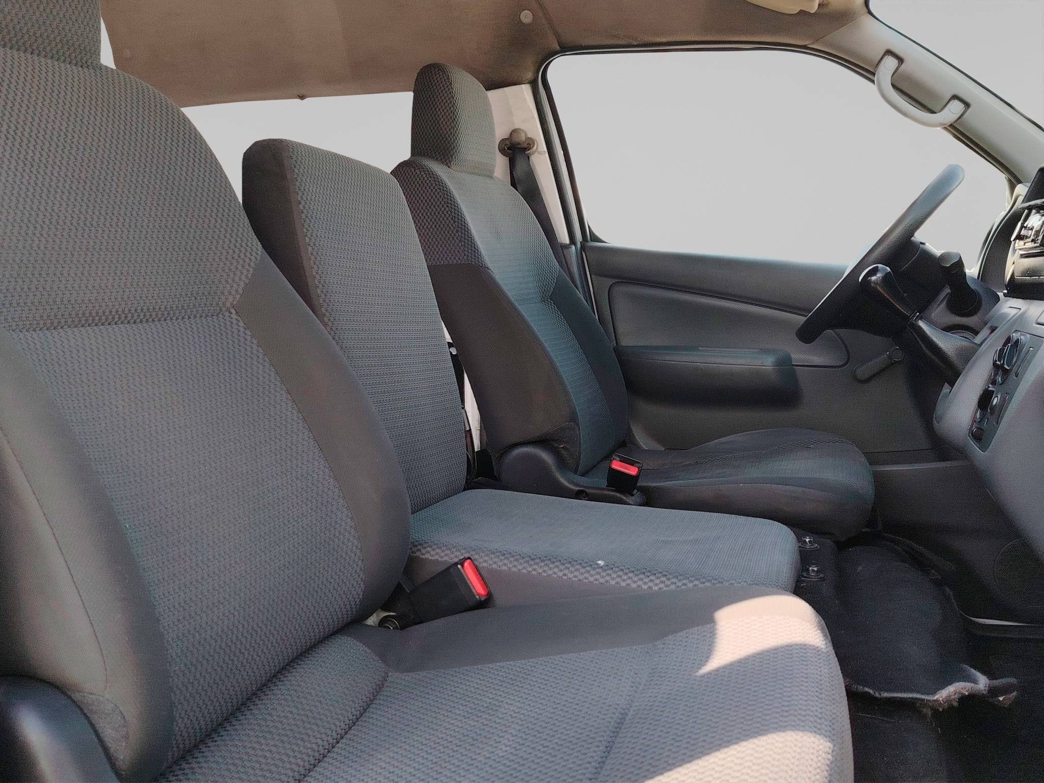 2021 Nissan Urvan 2.5 Panel Ventanas Amplia Paquete Seguridad Mt