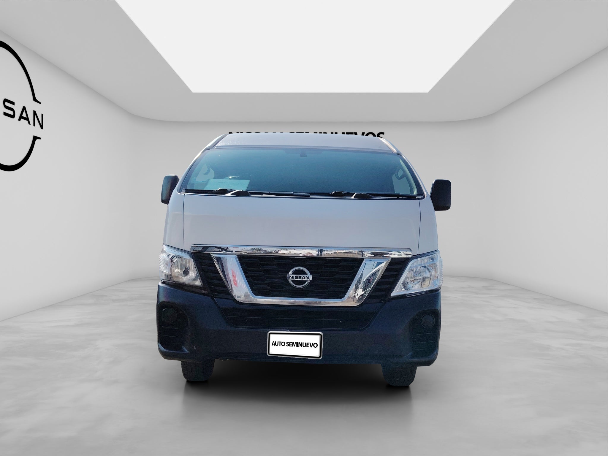 2021 Nissan Urvan 2.5 Panel Ventanas Amplia Paquete Seguridad Mt