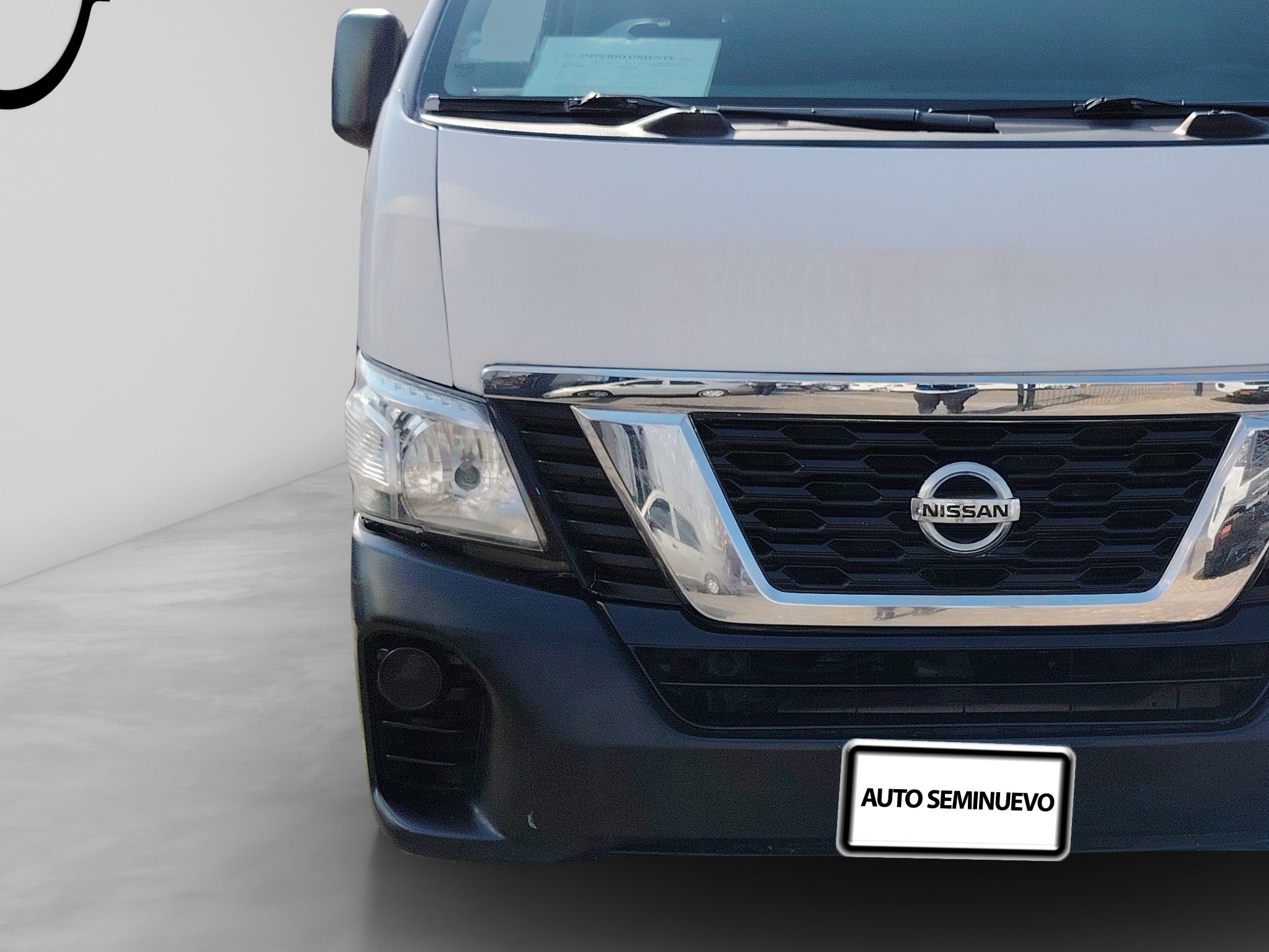 2021 Nissan Urvan 2.5 Panel Ventanas Amplia Paquete Seguridad Mt