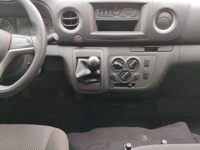 2023 Nissan Urvan 2.5 Panel Amplia AA Mt