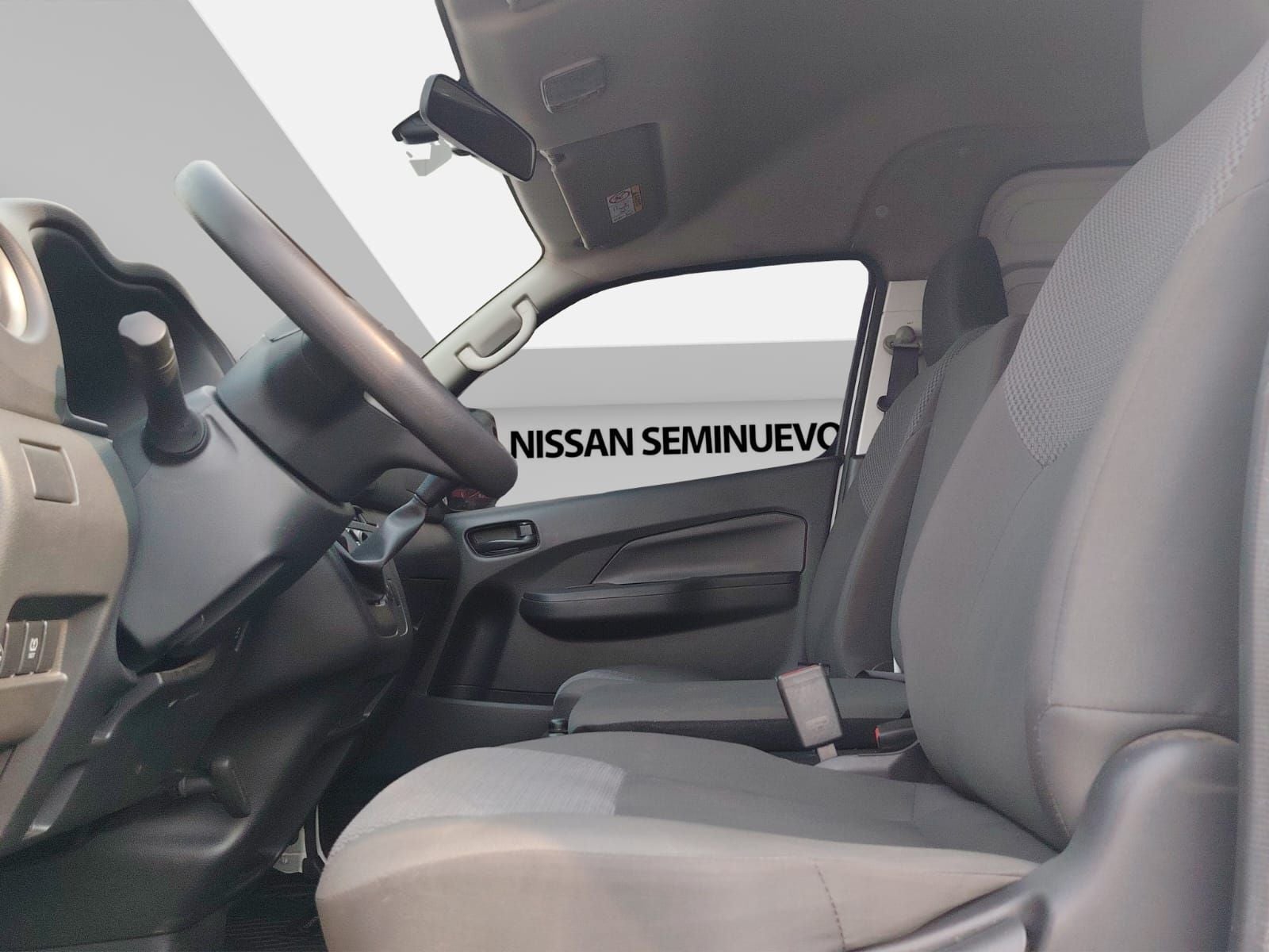 2023 Nissan Urvan 2.5 Panel Amplia AA Mt
