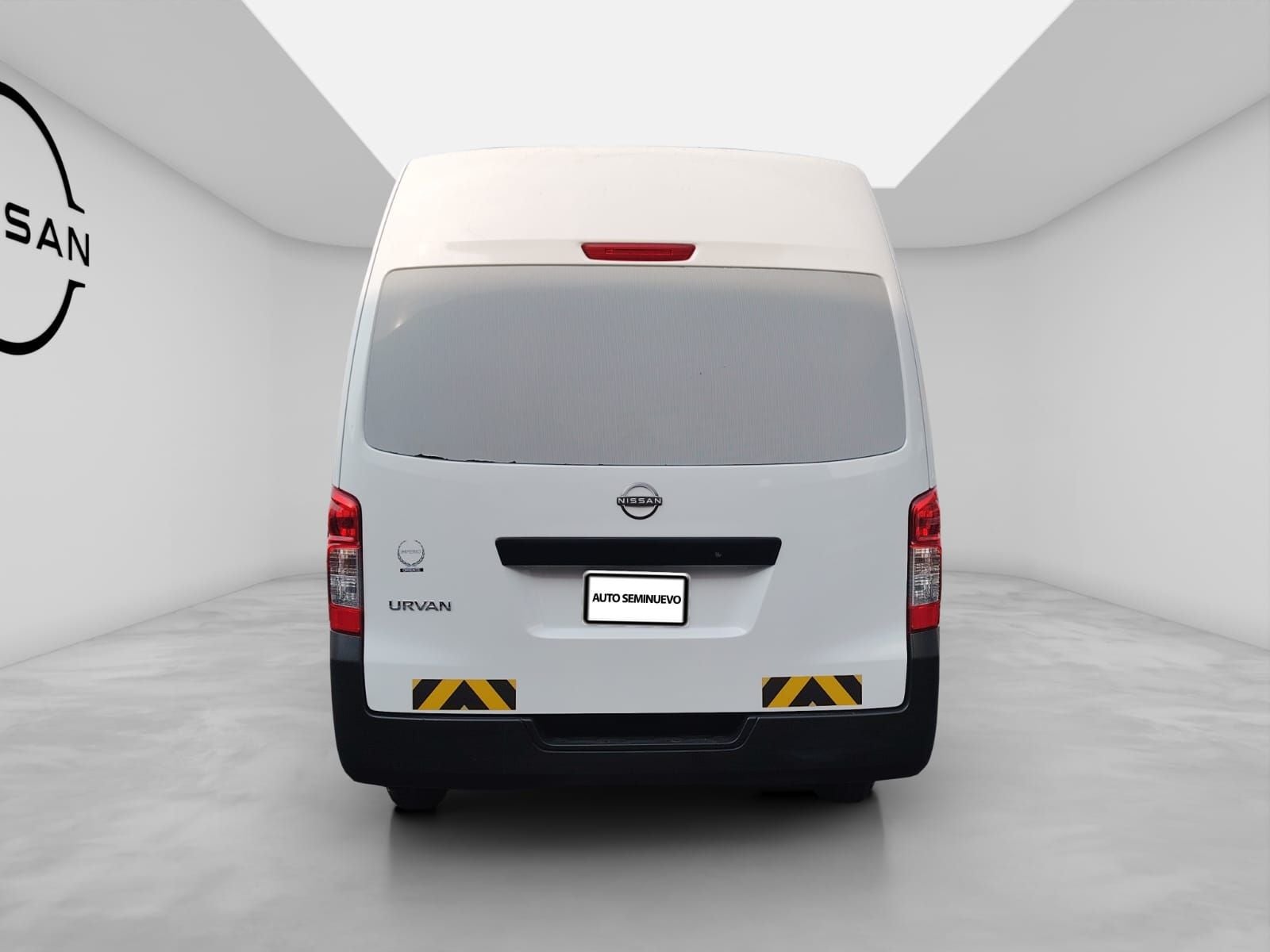 2023 Nissan Urvan 2.5 Panel Amplia AA Mt
