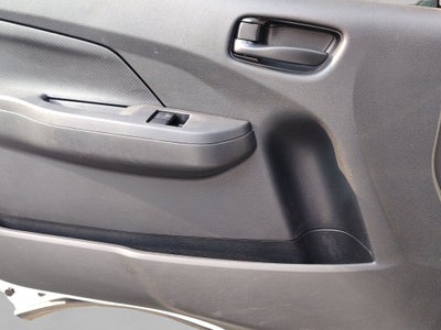 2024 Nissan Urvan 2.5 Panel Amplia AA Mt