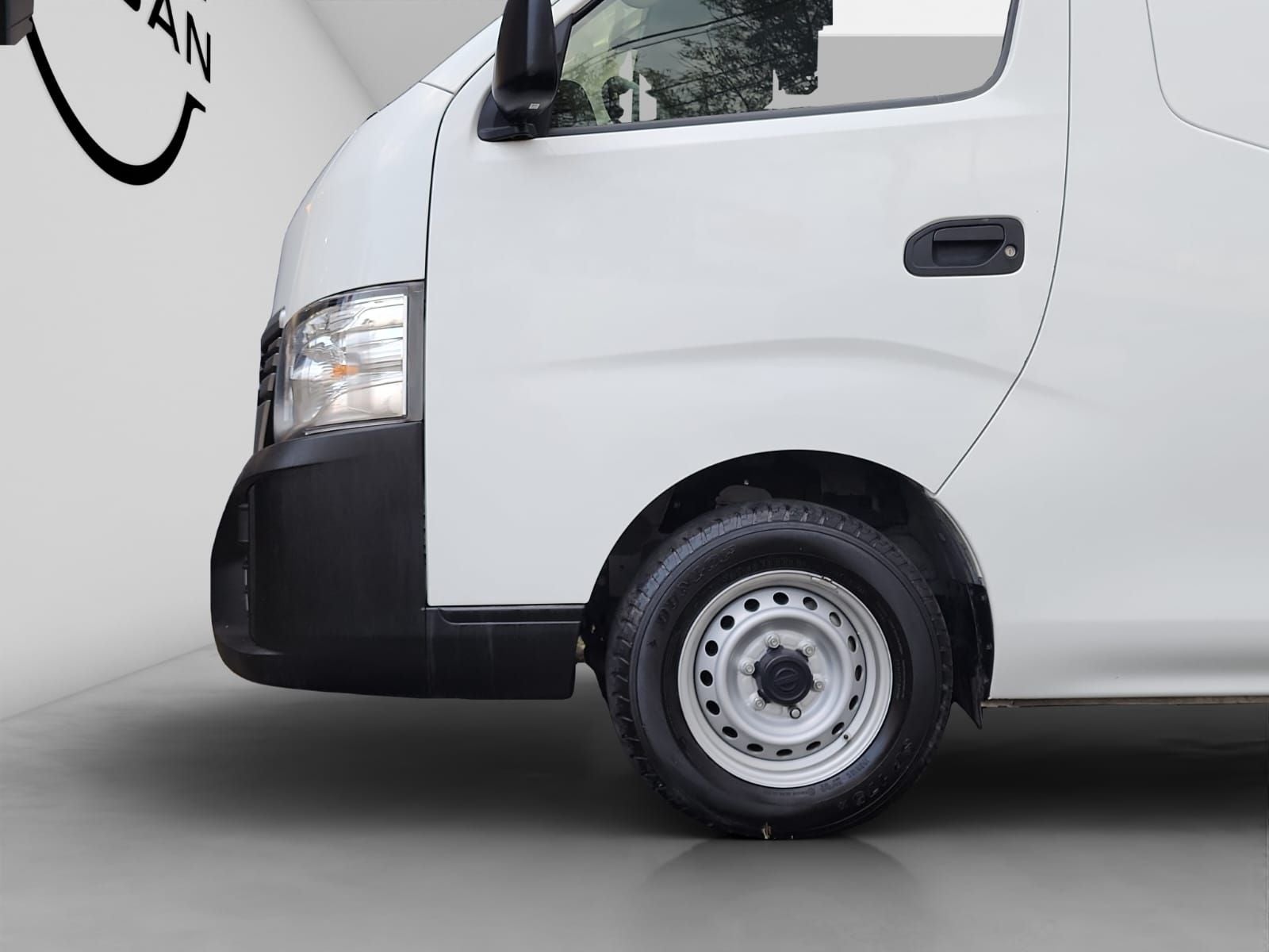 2024 Nissan Urvan 2.5 Panel Amplia AA Mt