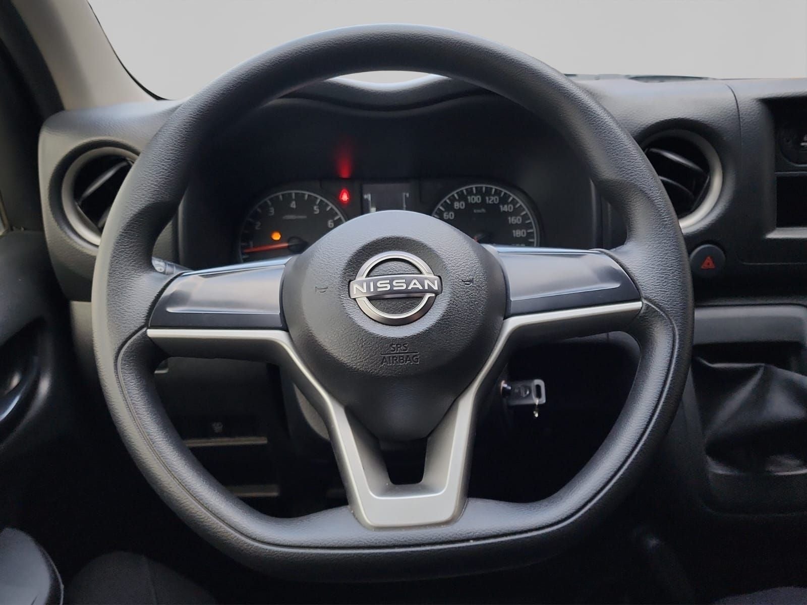2024 Nissan Urvan 2.5 Panel Amplia AA Mt