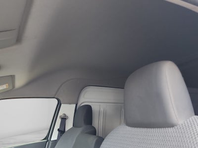 2024 Nissan Urvan 2.5 Panel Amplia AA Mt