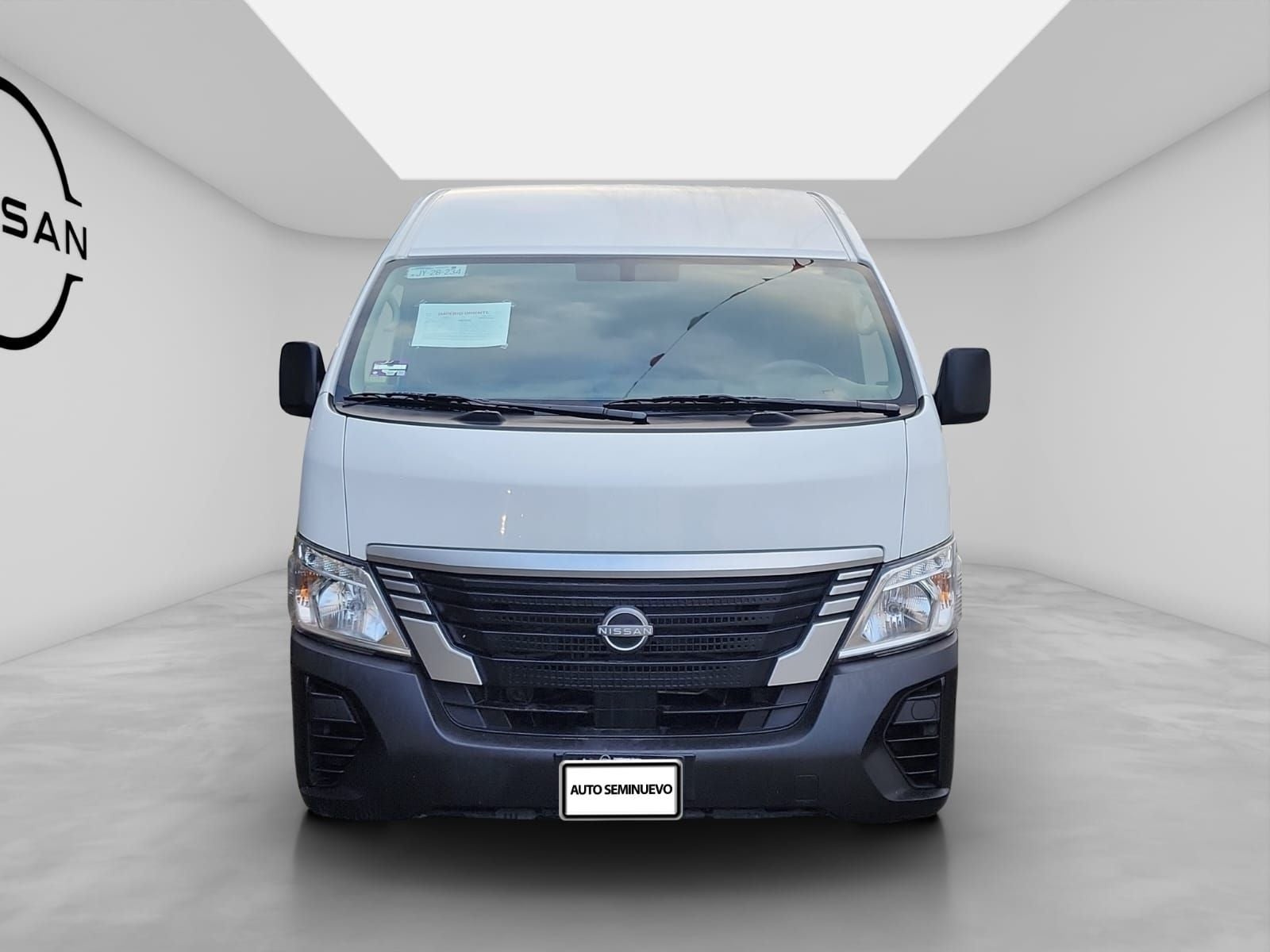 2024 Nissan Urvan 2.5 Panel Amplia AA Mt