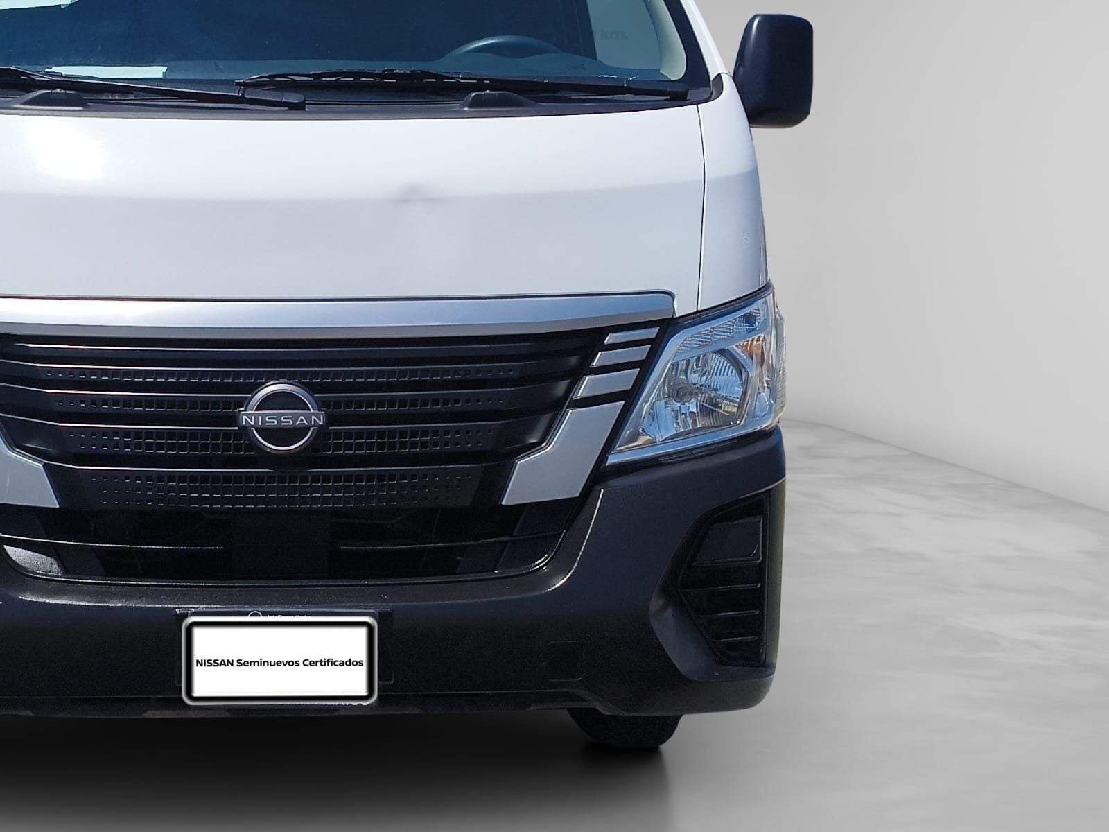 2024 Nissan Urvan 2.5 Panel Amplia AA Mt