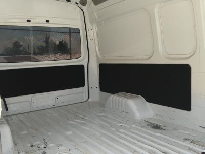 2024 Nissan Urvan 2.5 Panel Amplia AA Mt