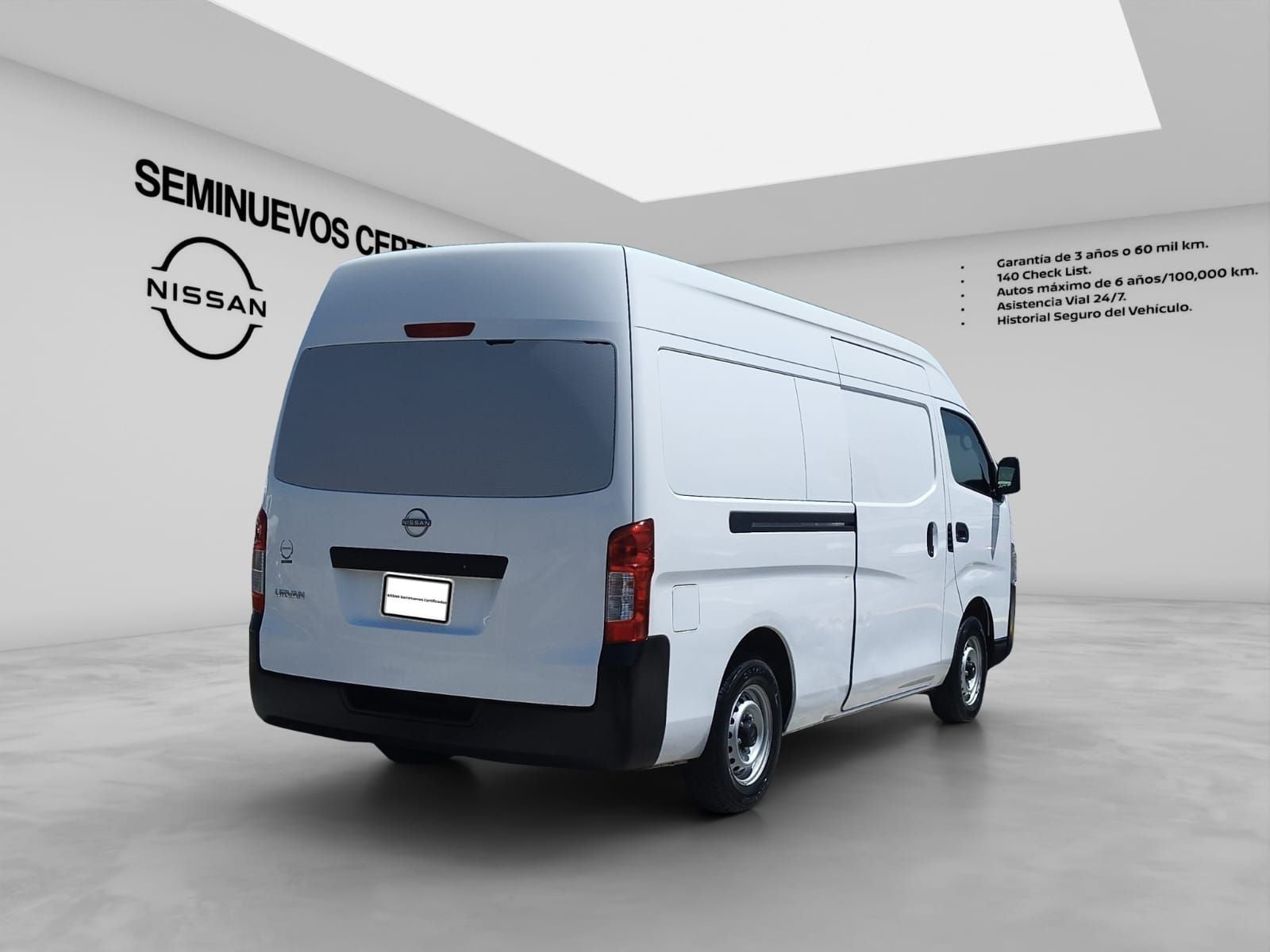 2024 Nissan Urvan 2.5 Panel Amplia AA Mt