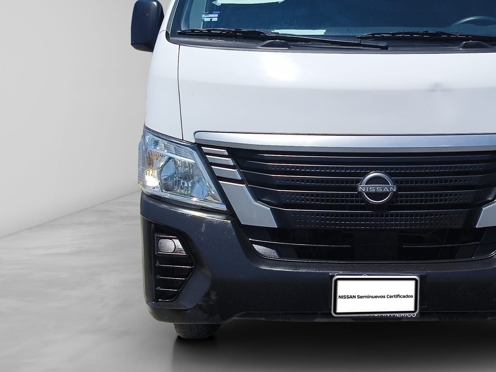 2024 Nissan Urvan 2.5 Panel Amplia AA Mt