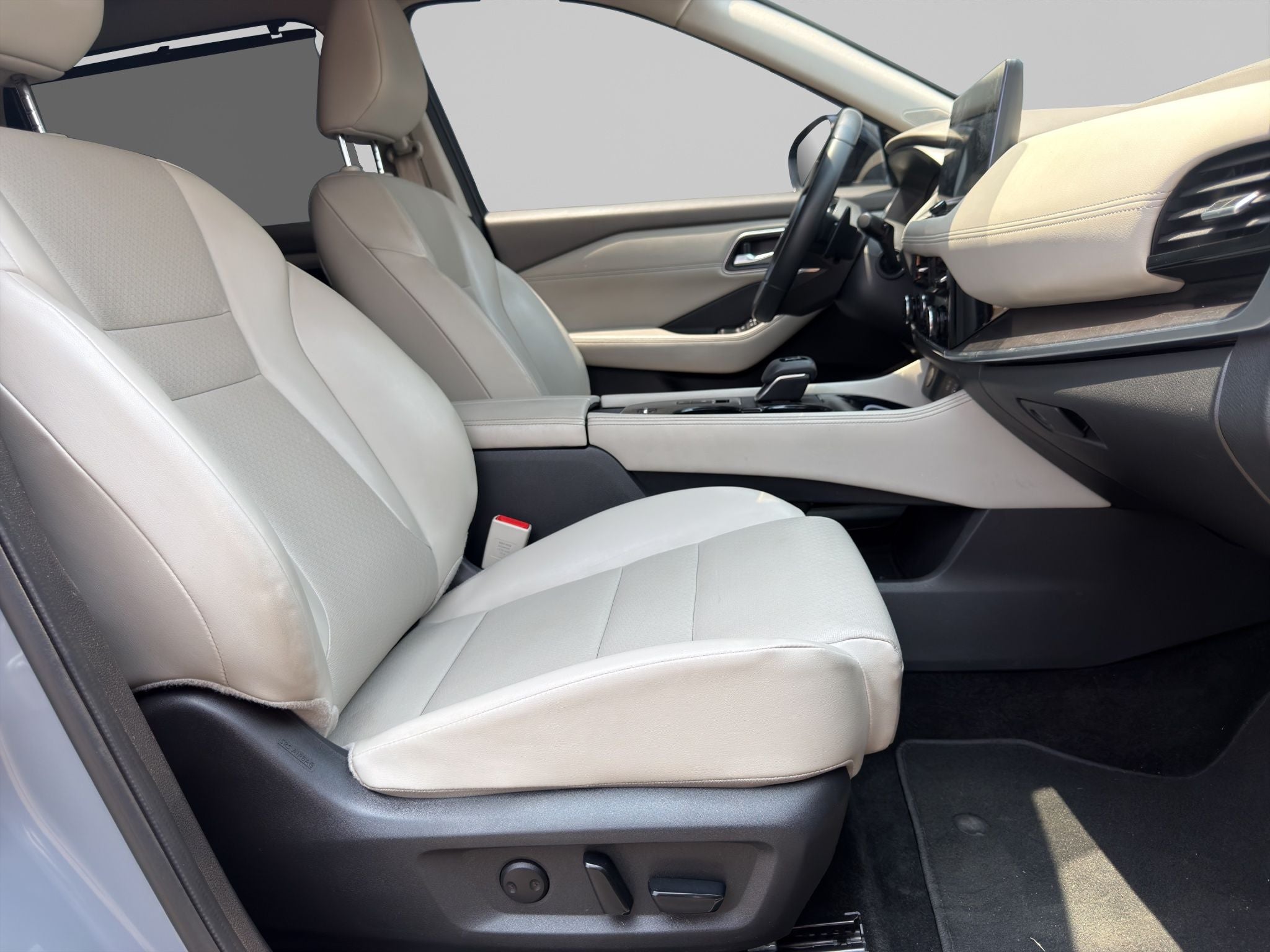 2025 Nissan X-Trail 2.5 Platinum Plus 2F At