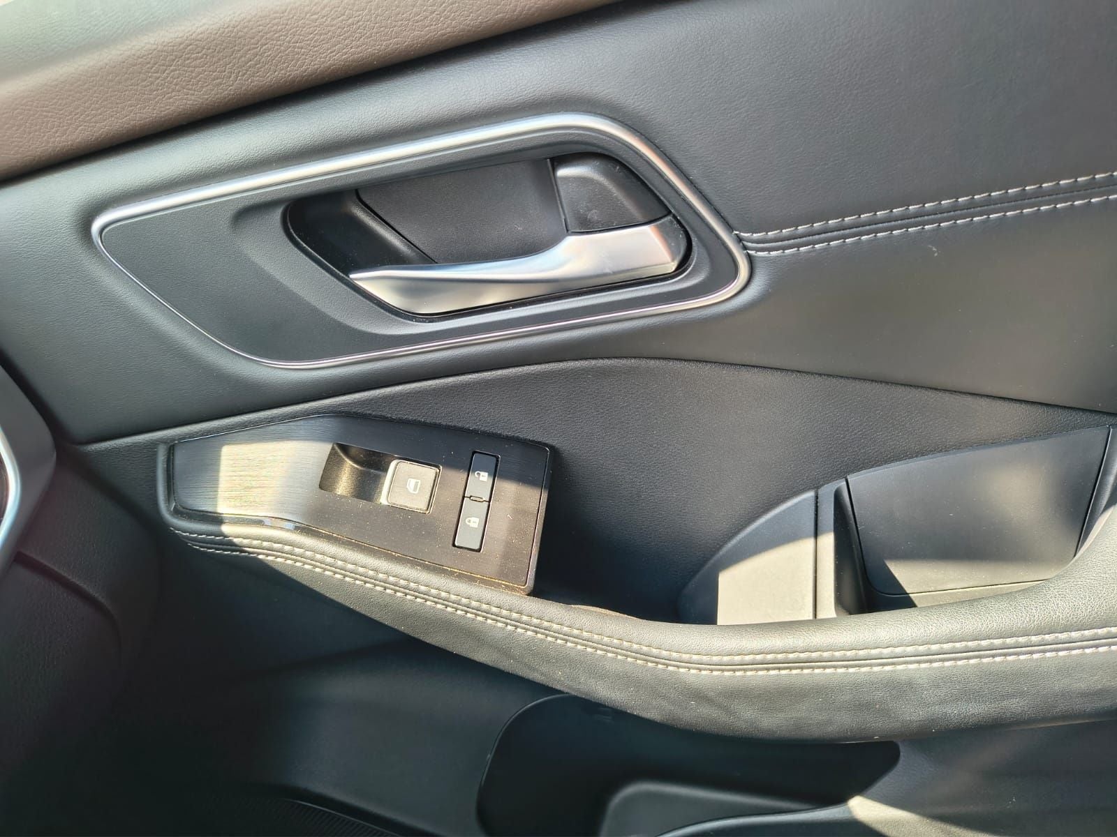 2025 Nissan X-Trail 1.5 E-Power Platinum At