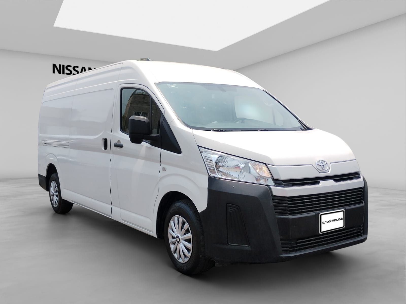 2023 Toyota Hiace 3.5 Super Larga Ventanas Mt