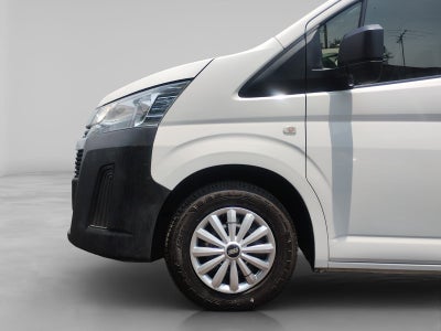 2023 Toyota Hiace 3.5 Super Larga Ventanas Mt