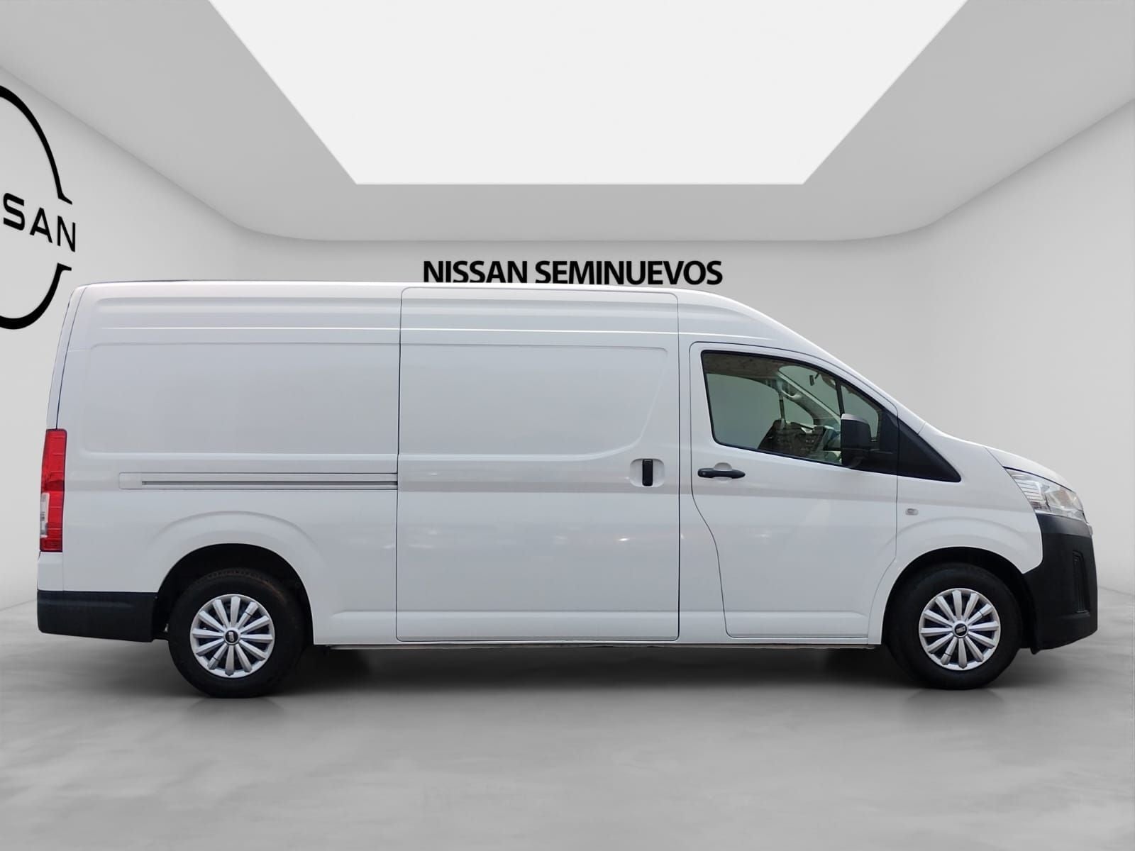 2023 Toyota Hiace 3.5 Super Larga Ventanas Mt
