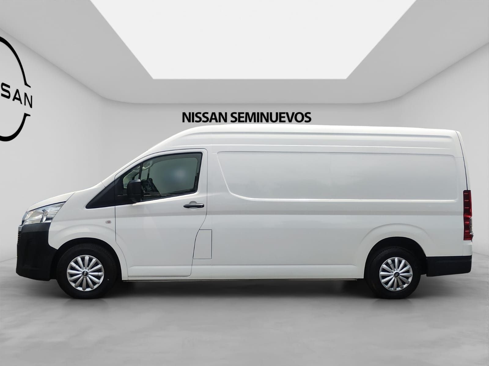 2023 Toyota Hiace 3.5 Super Larga Ventanas Mt