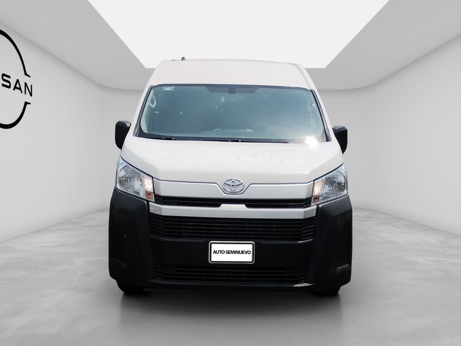 2023 Toyota Hiace 3.5 Super Larga Ventanas Mt