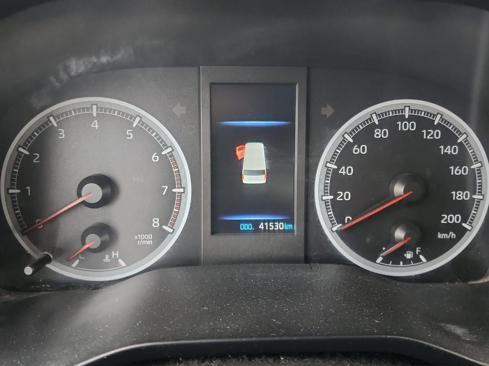 2023 Toyota Hiace 3.5 Super Larga Ventanas Mt