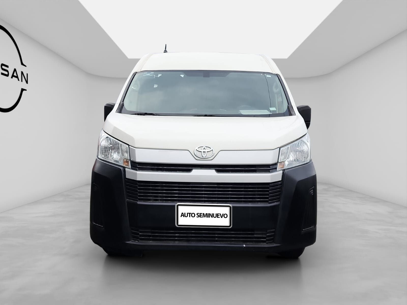 2023 Toyota Hiace 3.5 Super Larga Ventanas Mt