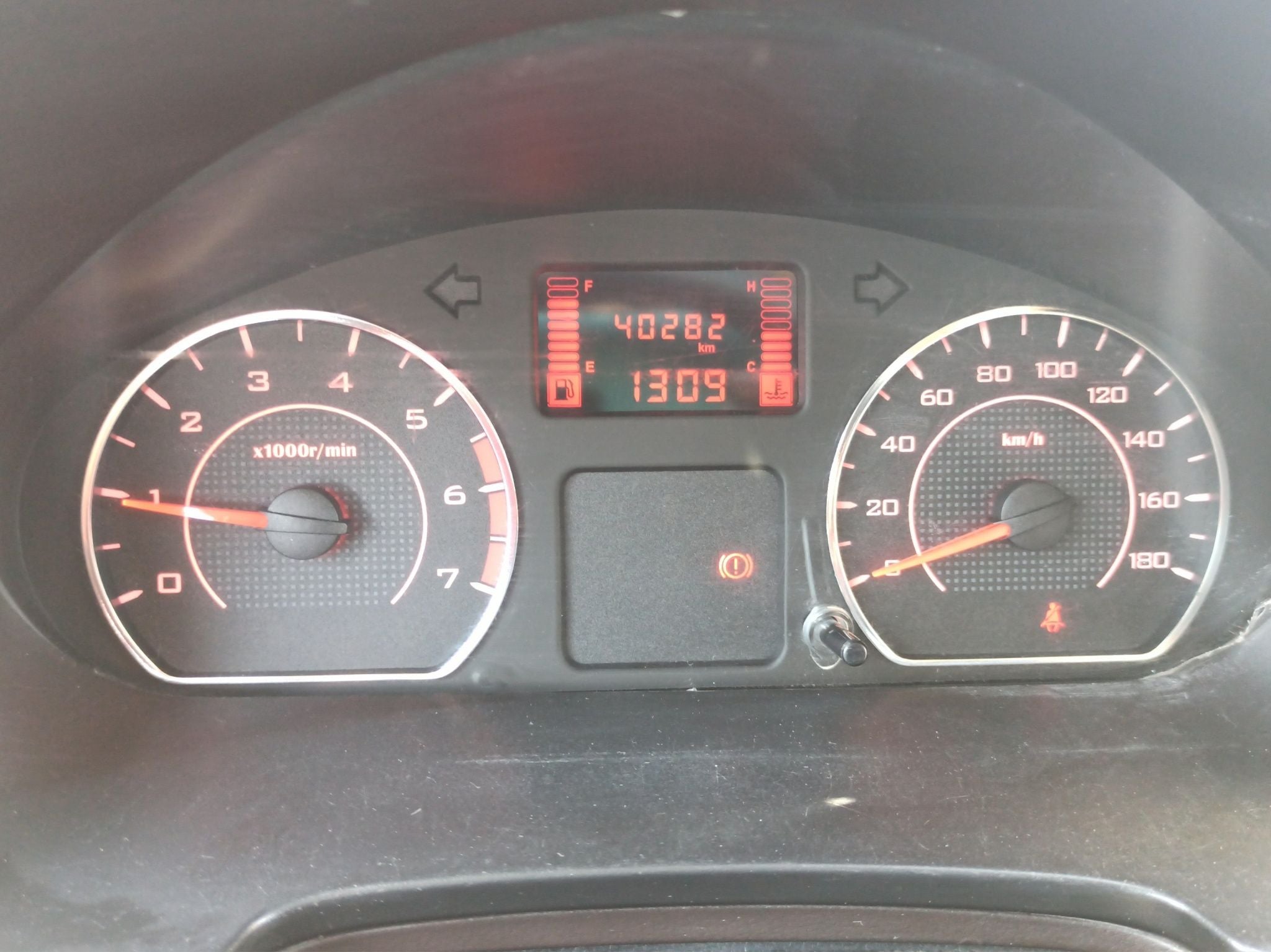 2023 Chevrolet Tornado 1.5 Van Cargo Ls Mt