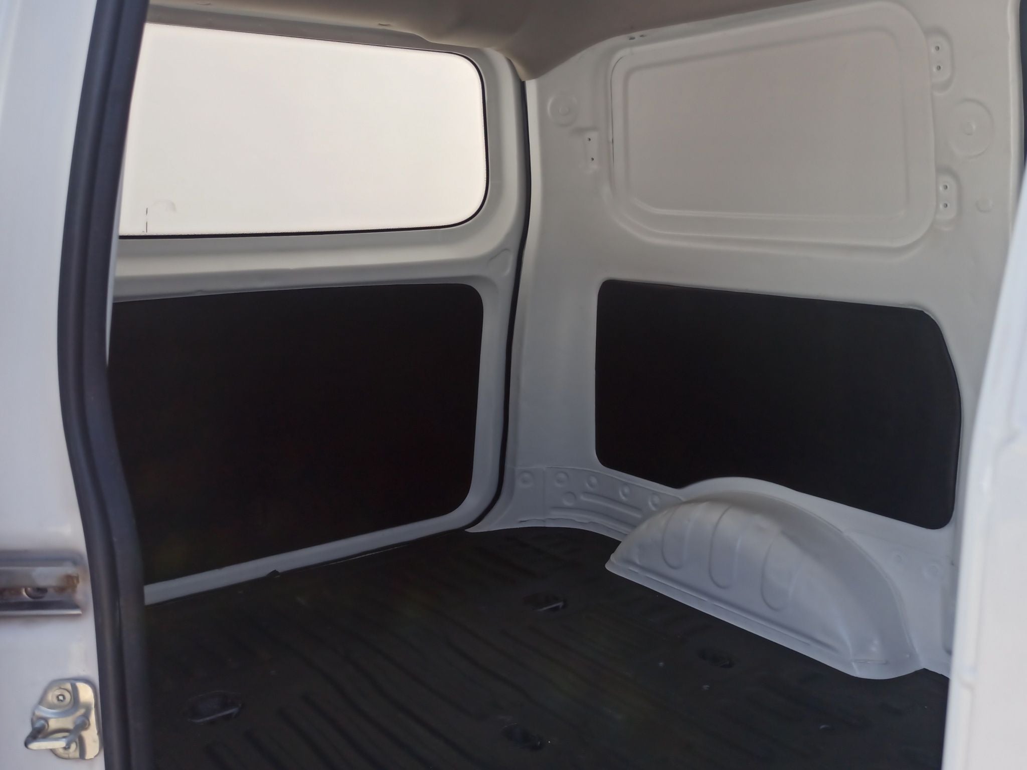 2023 Chevrolet Tornado 1.5 Van Cargo Ls Mt