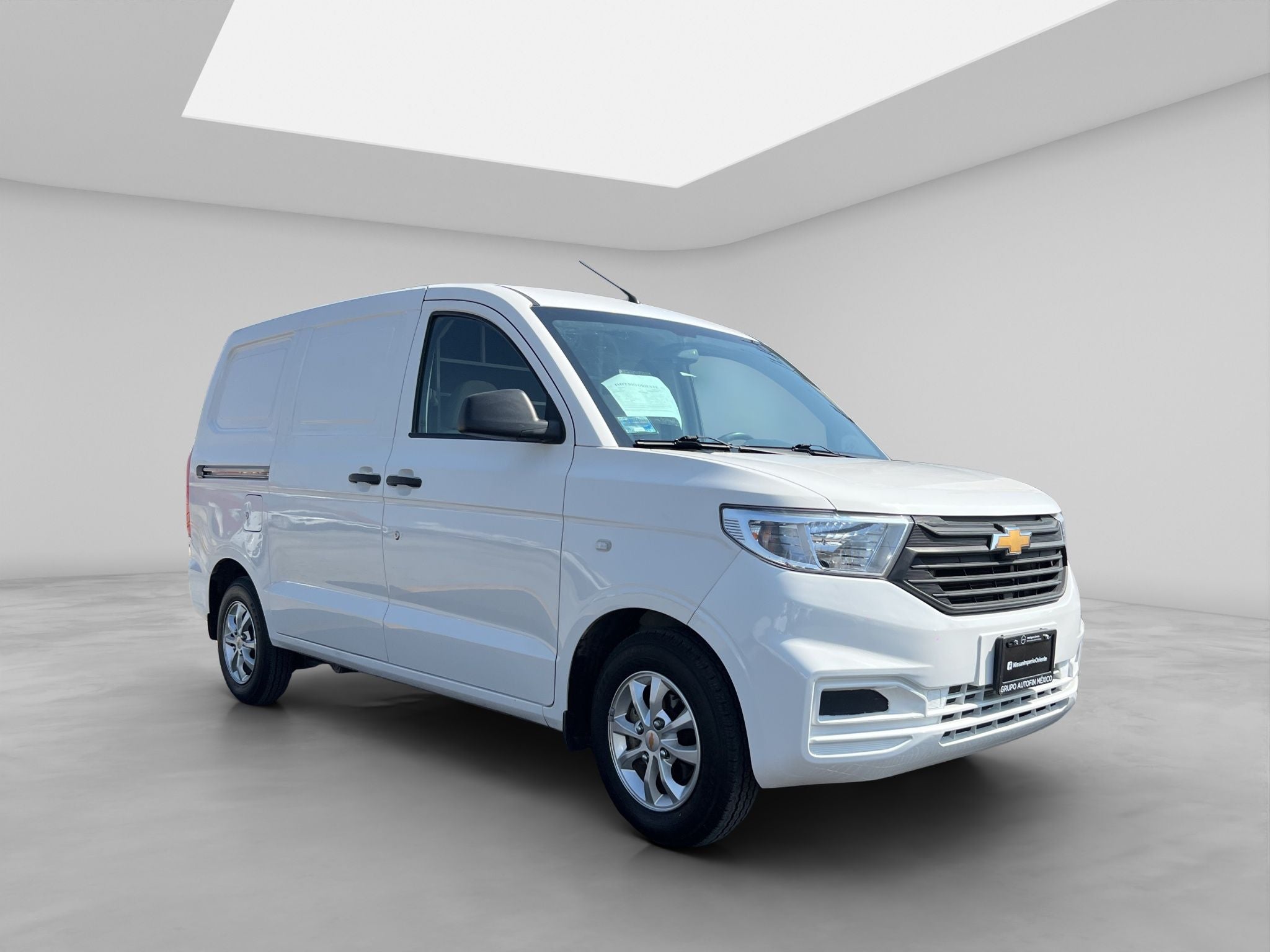2023 Chevrolet Tornado 1.5 Van Cargo Ls Mt