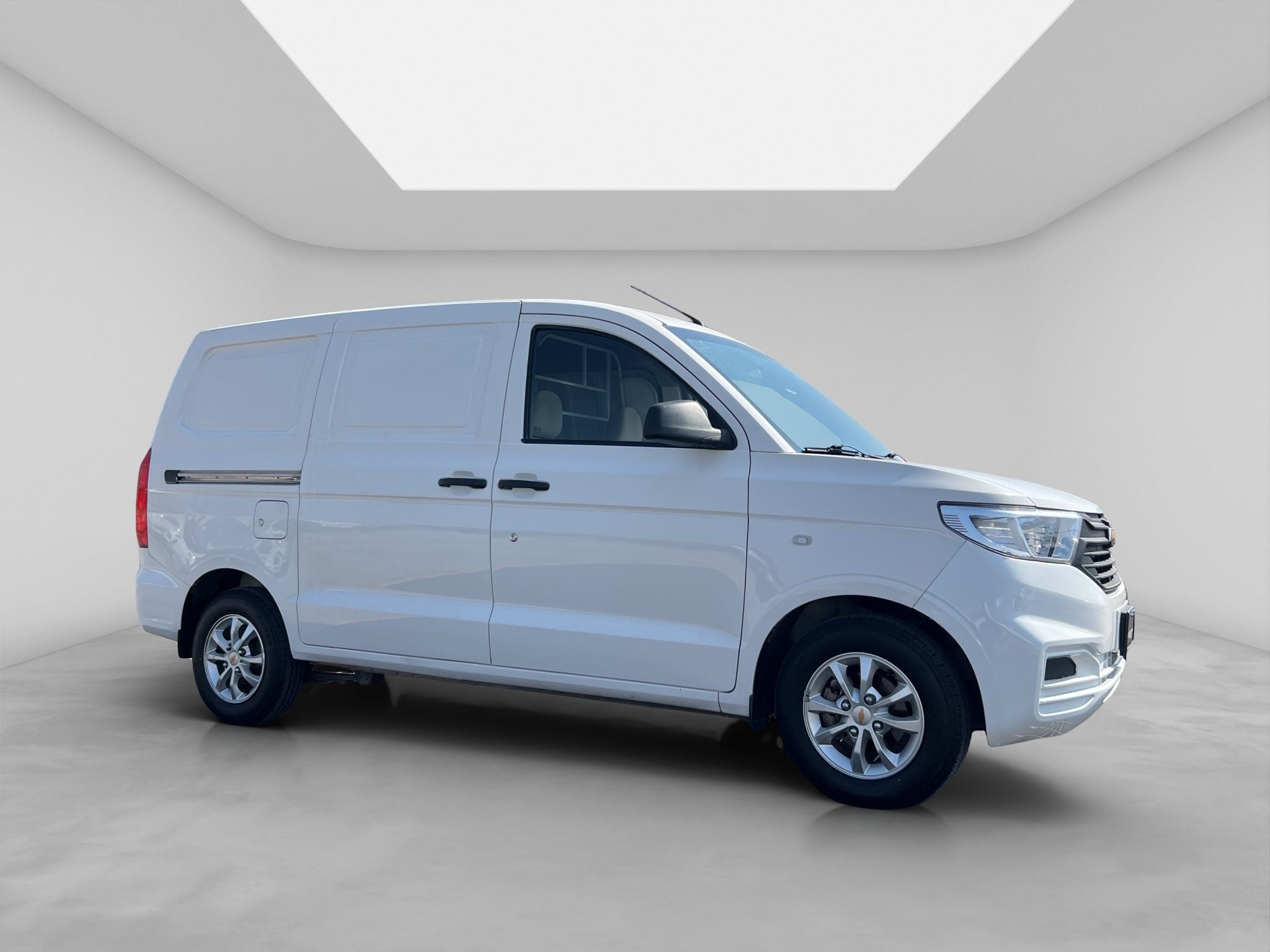 2023 Chevrolet Tornado 1.5 Van Cargo Ls Mt