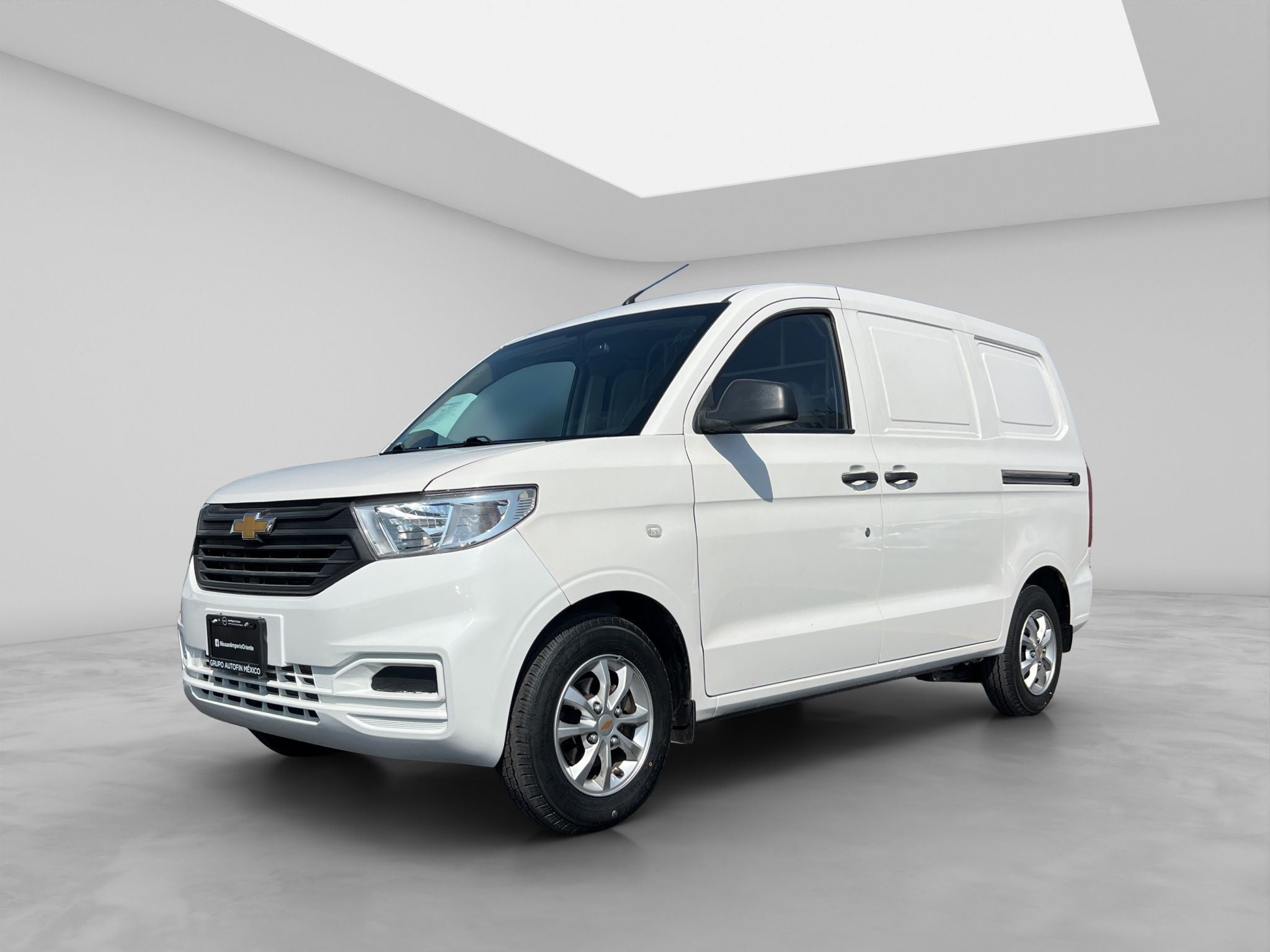 2023 Chevrolet Tornado 1.5 Van Cargo Ls Mt