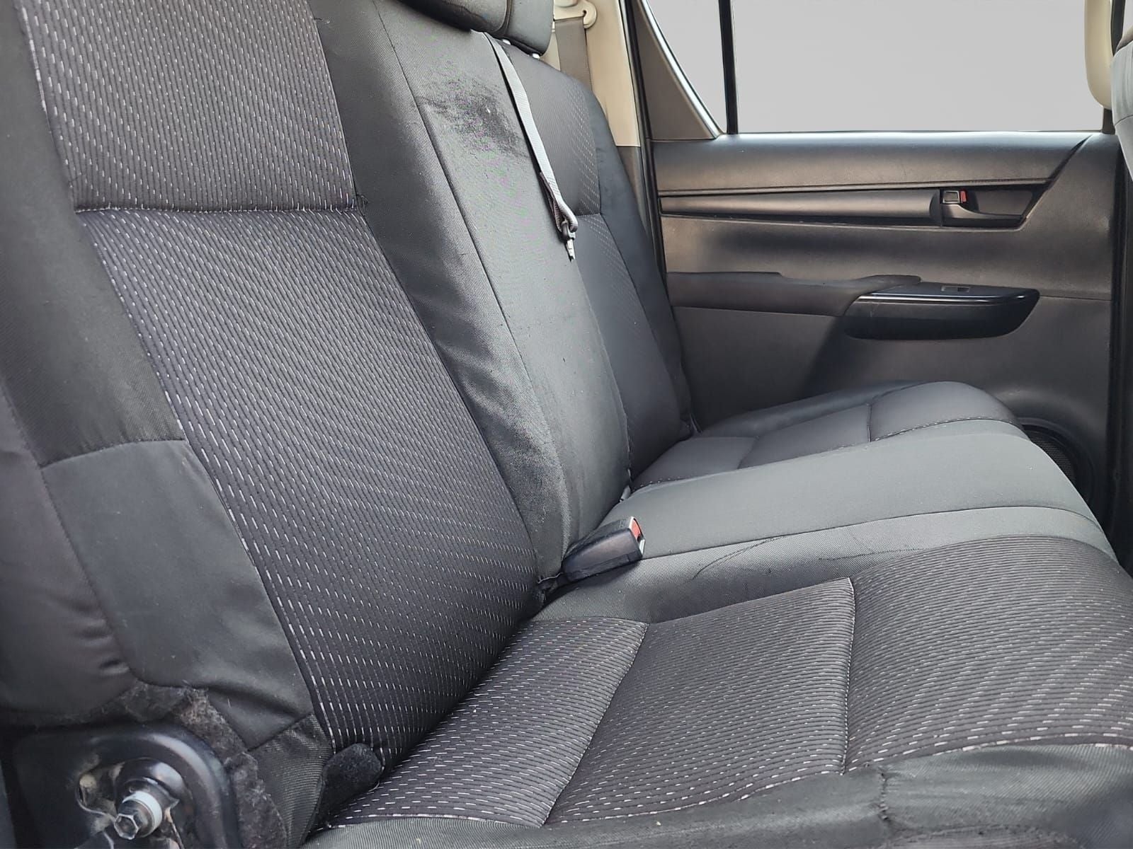 2022 Toyota Hilux 2.7 SR Doble Cabina Mt