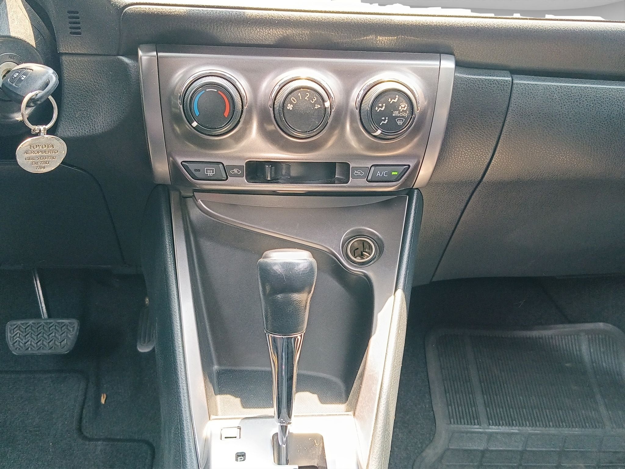 2017 Toyota Yaris 1.5 S Hb At
