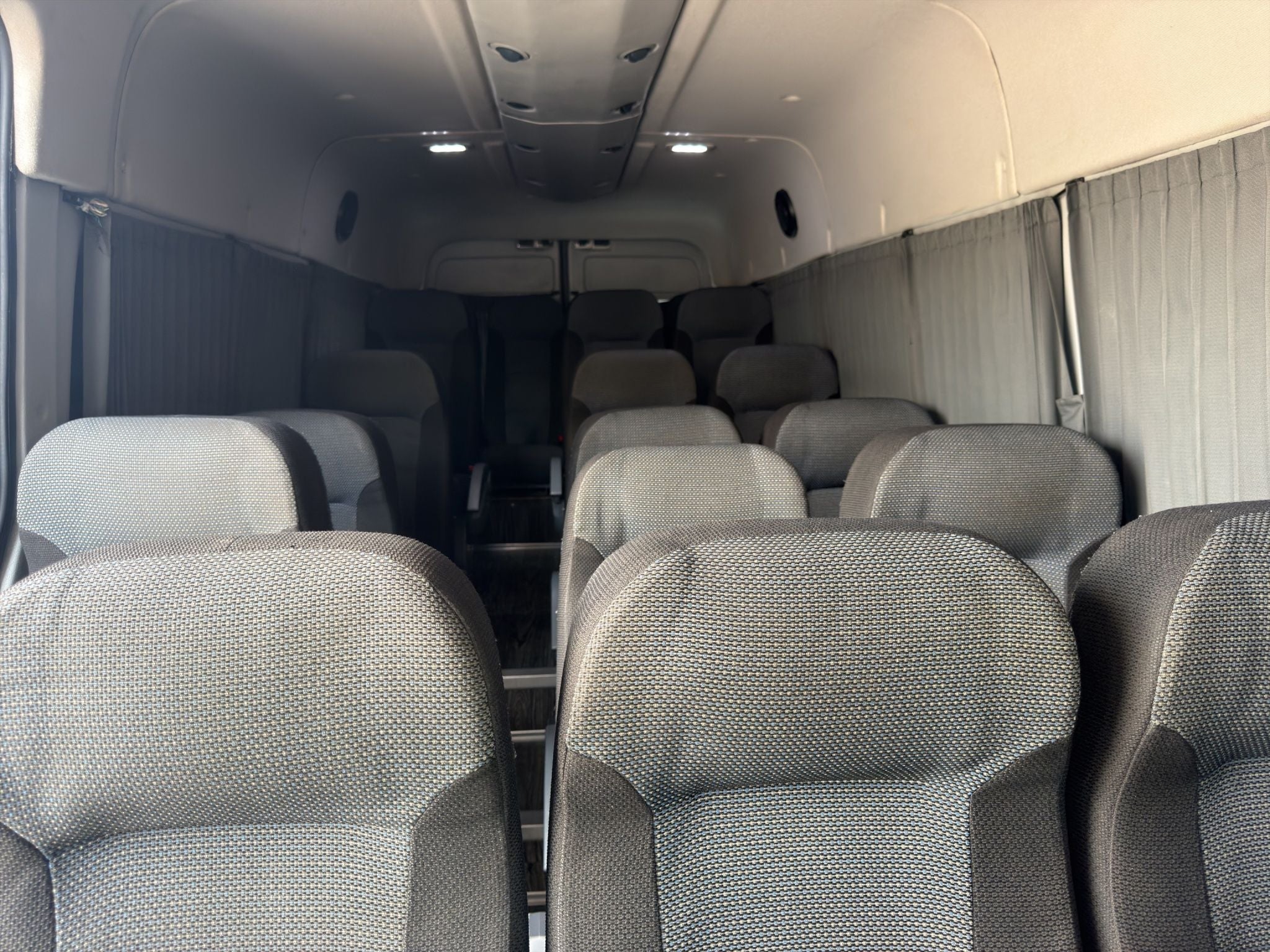 2020 Volkswagen Crafter 2.0 Pasajeros 5.0 Ton Lwb Caja Extendida Mt