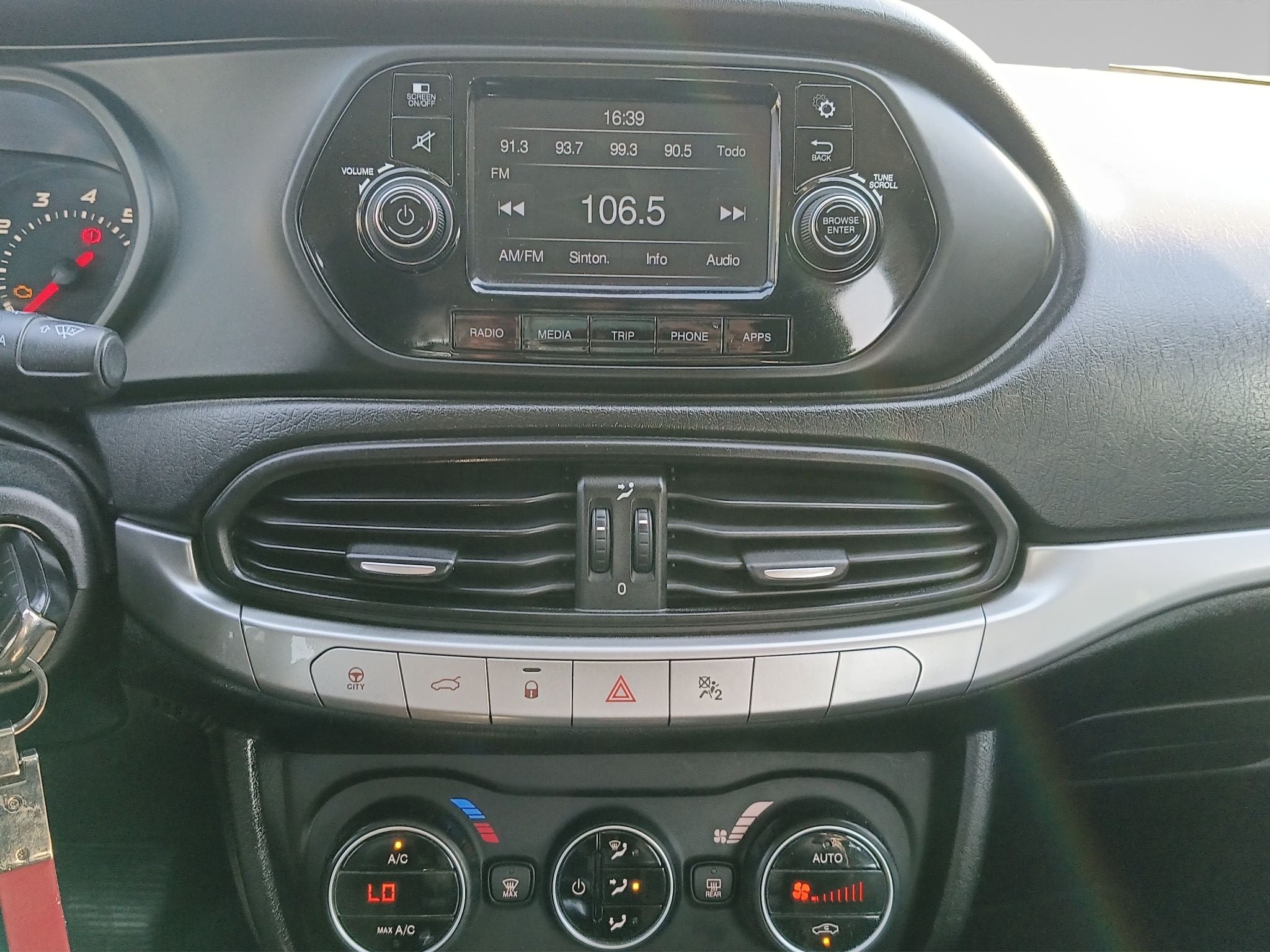 2018 Dodge Neon 1.6 SXT At