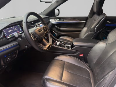 2023 Jeep Grand Cherokee 2.0 L4 DOHC DI Turbo PHEV 4x4 Overland 4xE At