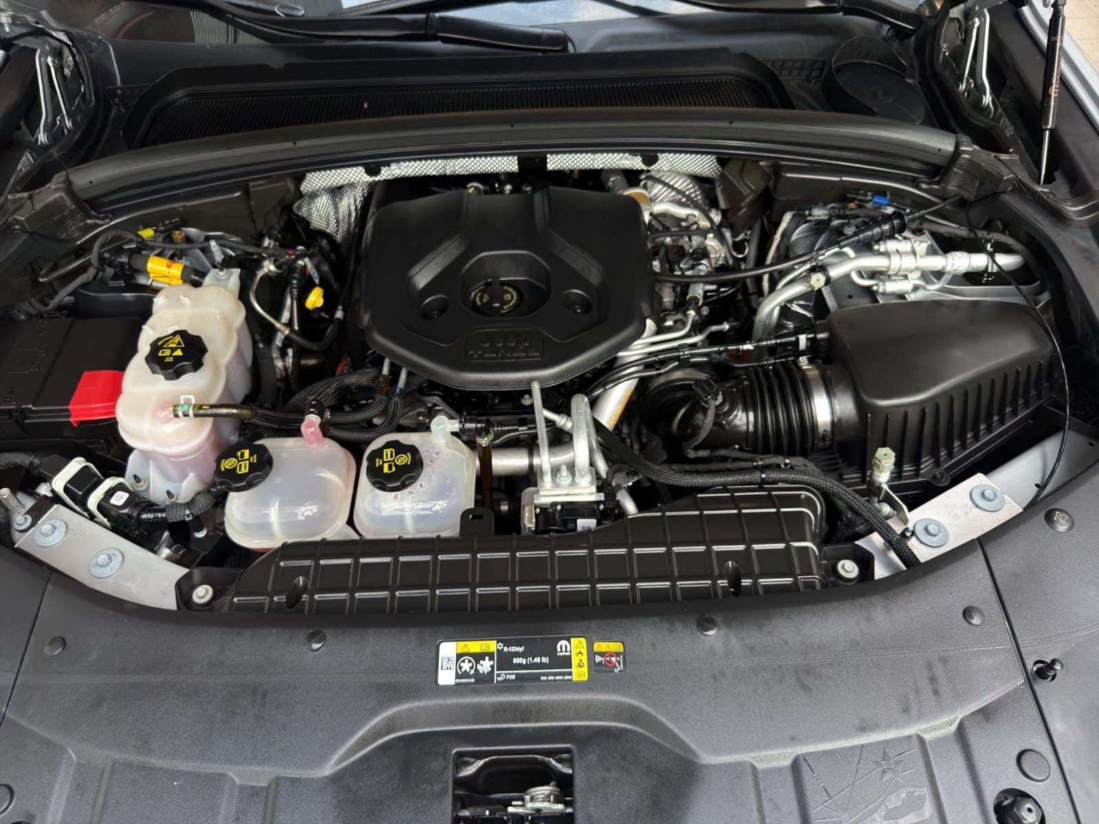 2023 Jeep Grand Cherokee 2.0 L4 DOHC DI Turbo PHEV 4x4 Overland 4xE At