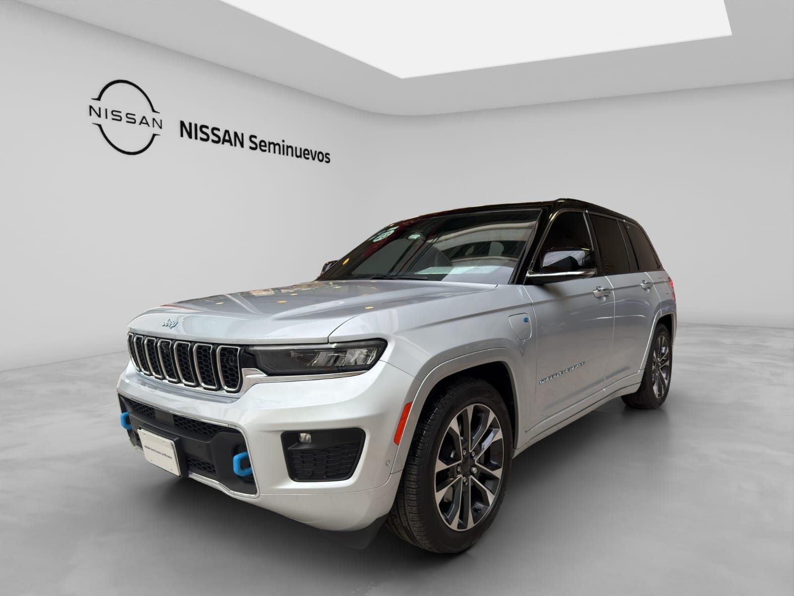 2023 Jeep Grand Cherokee 2.0 L4 DOHC DI Turbo PHEV 4x4 Overland 4xE At