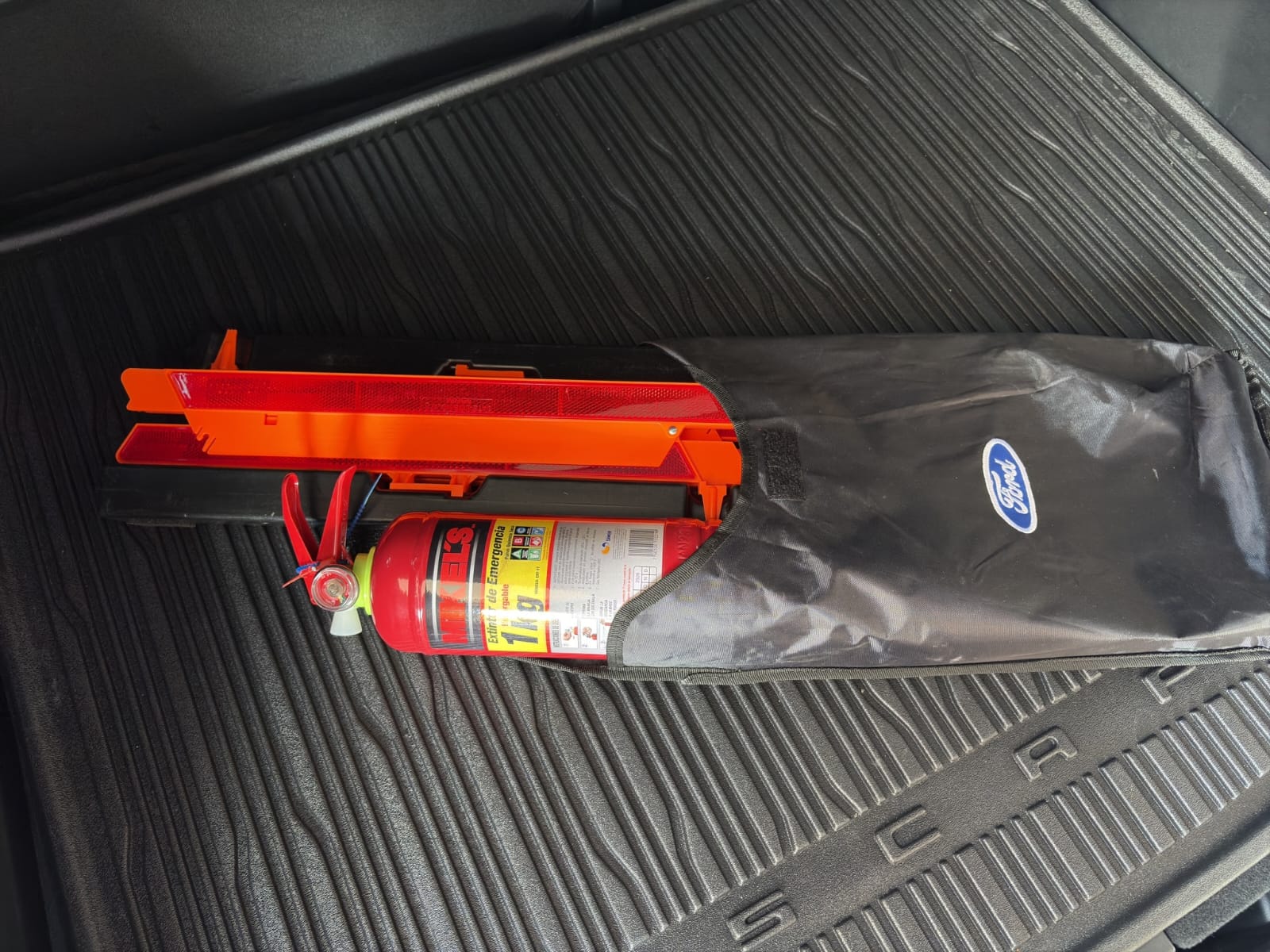 2024 Ford Escape 2.5 St-Line Select Hev