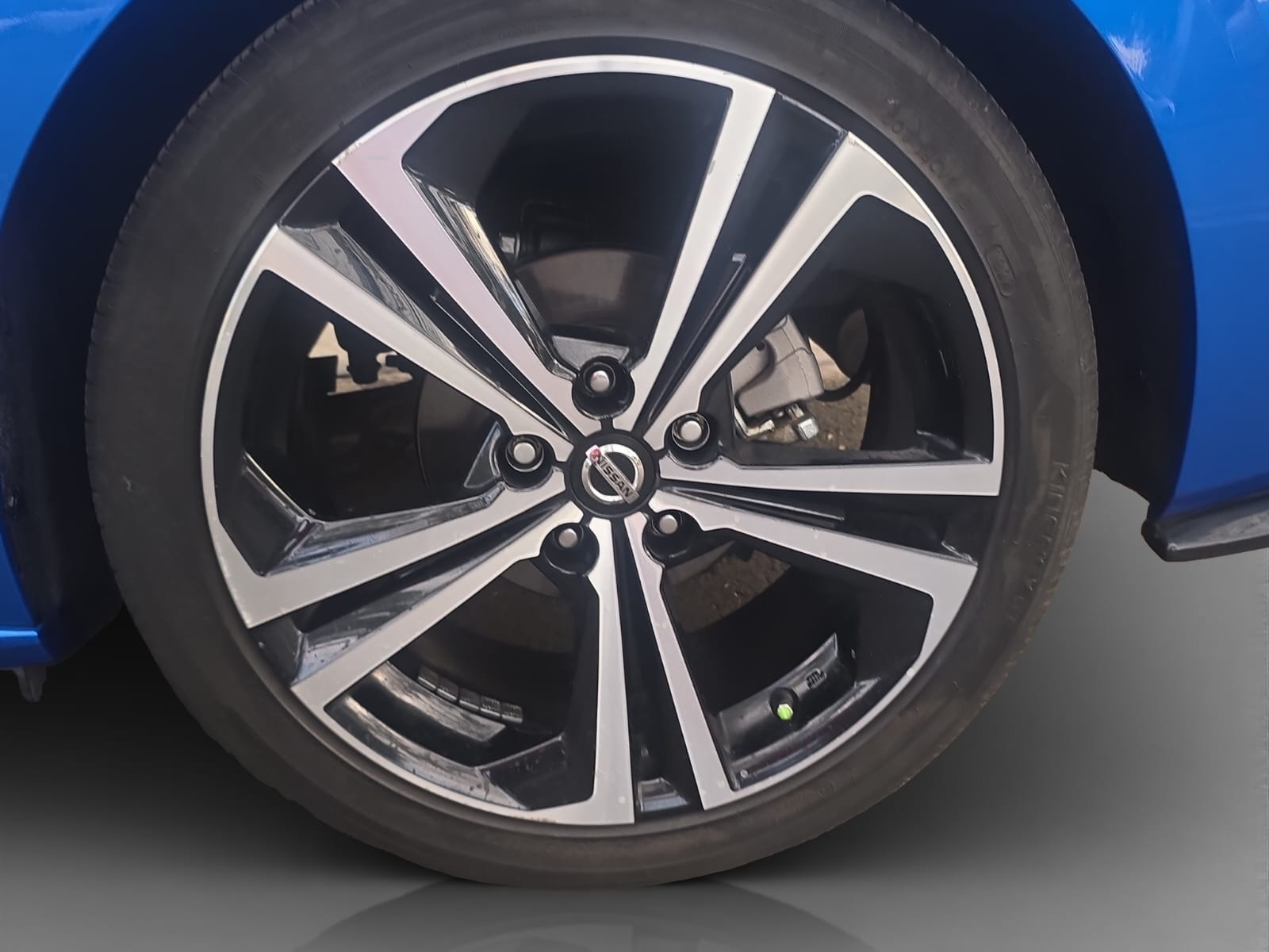 2023 Nissan Sentra 2.0 SR Platinum At