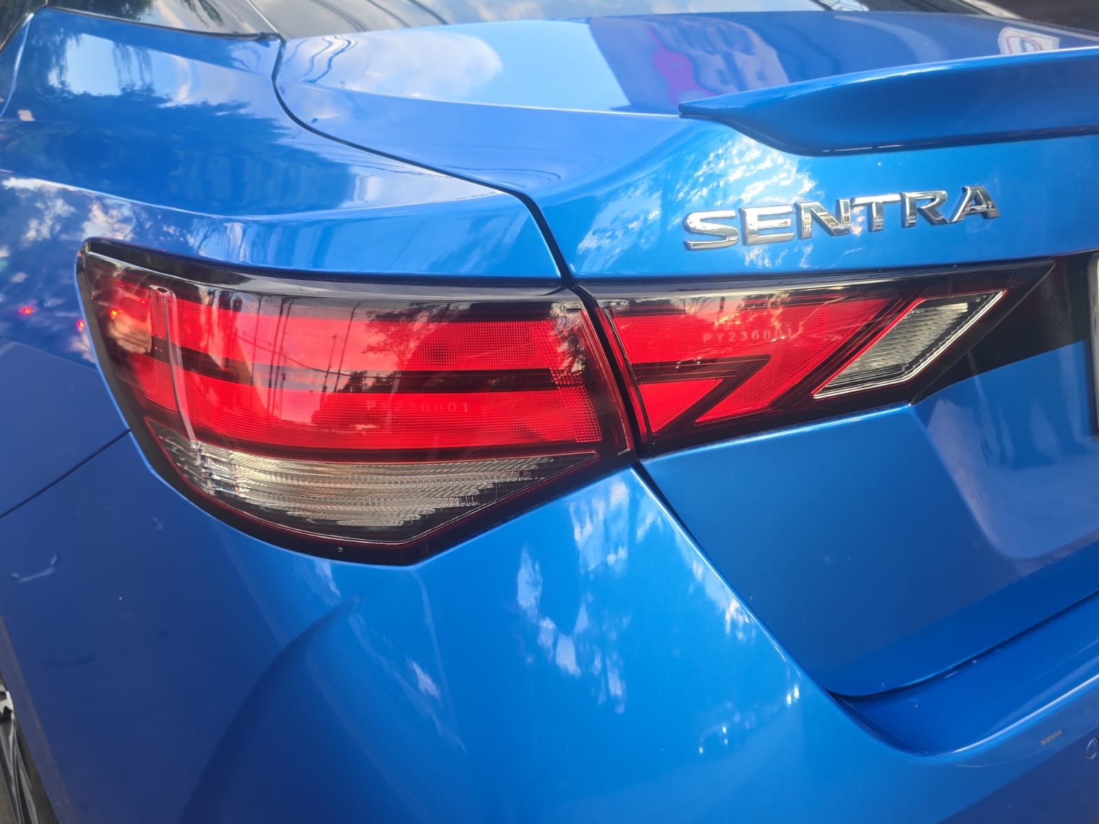 2023 Nissan Sentra 2.0 SR Platinum At