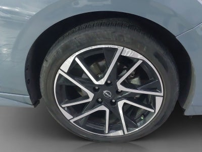 2024 Nissan Sentra 2.0 SR Bi-Tono At