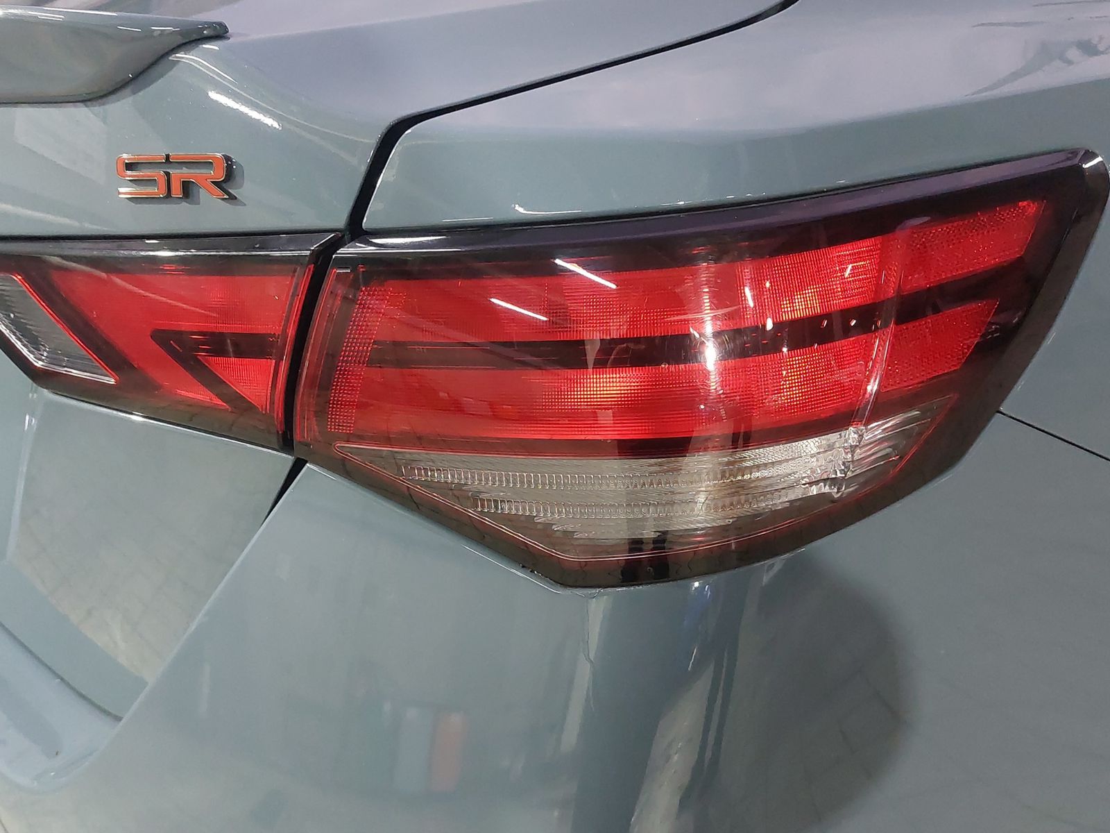 2024 Nissan Sentra 2.0 SR Bi-Tono At