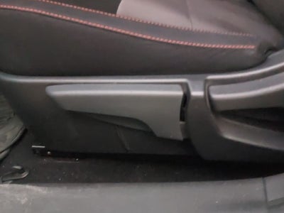 2024 Nissan Sentra 2.0 SR Bi-Tono At