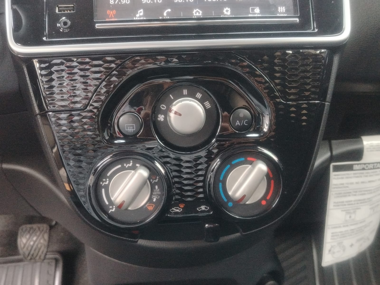 2023 Nissan March 1.6 Advance At