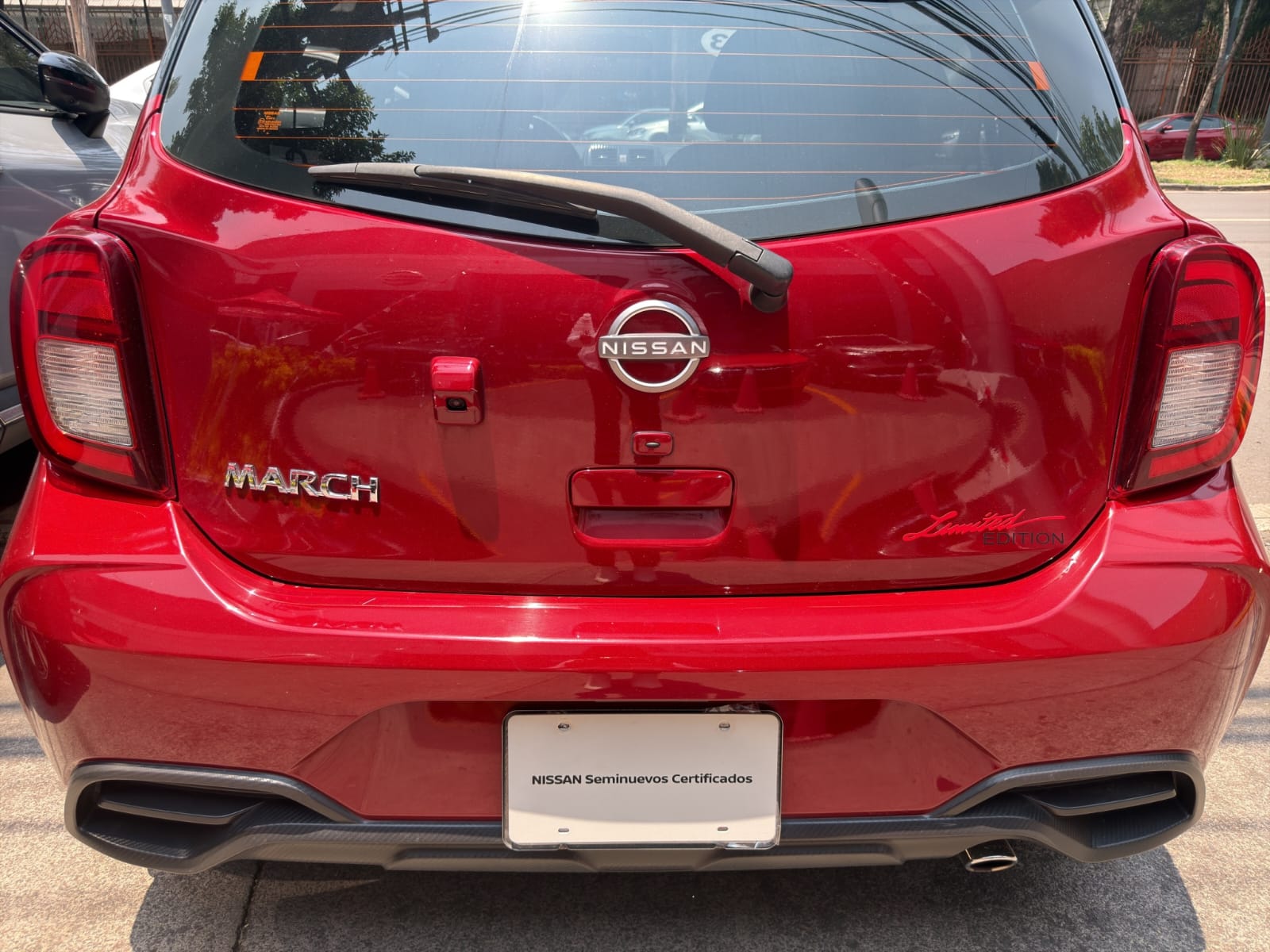 2023 Nissan March 1.6 Exclusive Bitono Mt