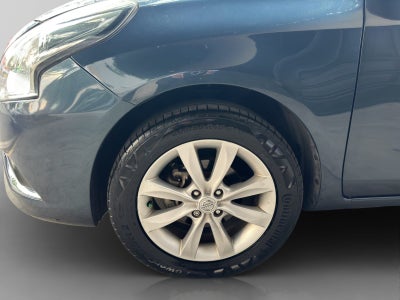 2017 Nissan Versa 1.6 Advance Mt
