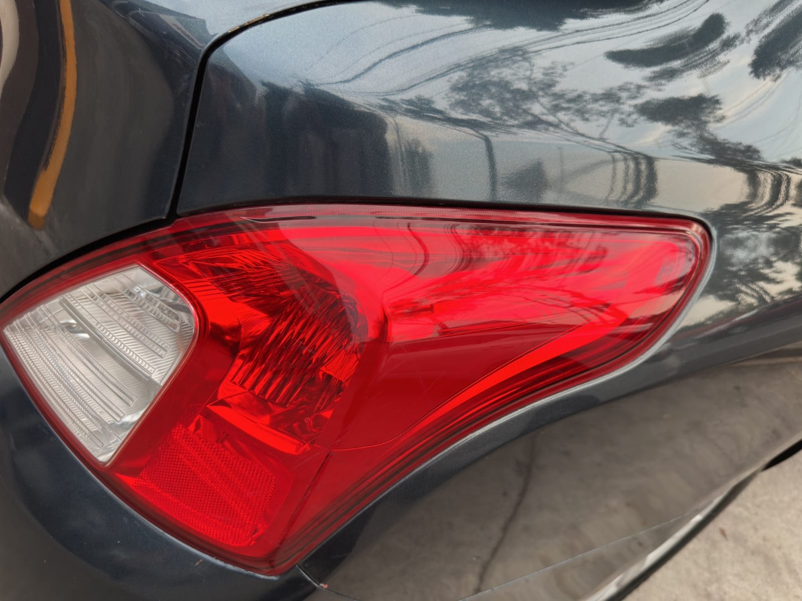 2017 Nissan Versa 1.6 Advance Mt