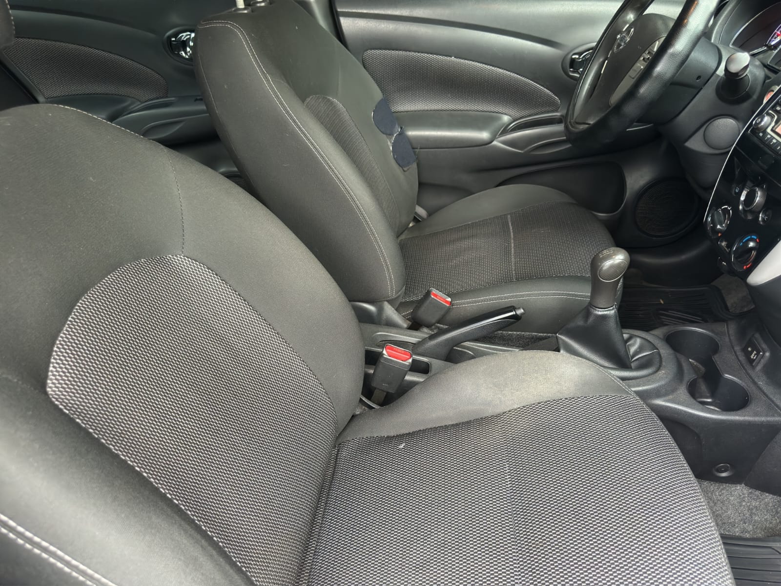 2017 Nissan Versa 1.6 Advance Mt