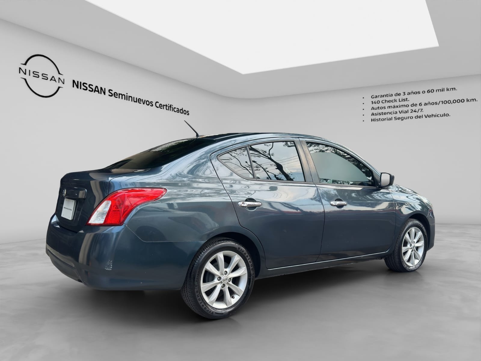 2017 Nissan Versa 1.6 Advance Mt