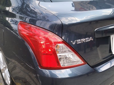 2017 Nissan Versa 1.6 Advance Mt