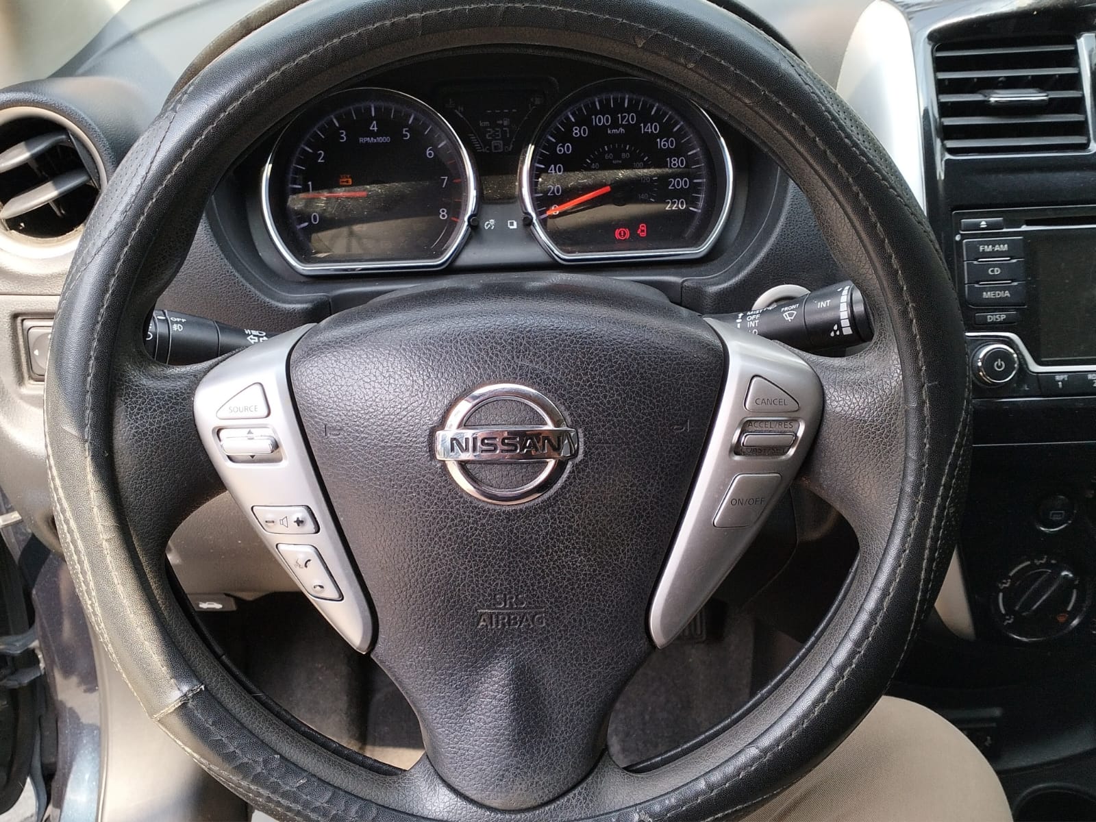 2017 Nissan Versa 1.6 Advance Mt